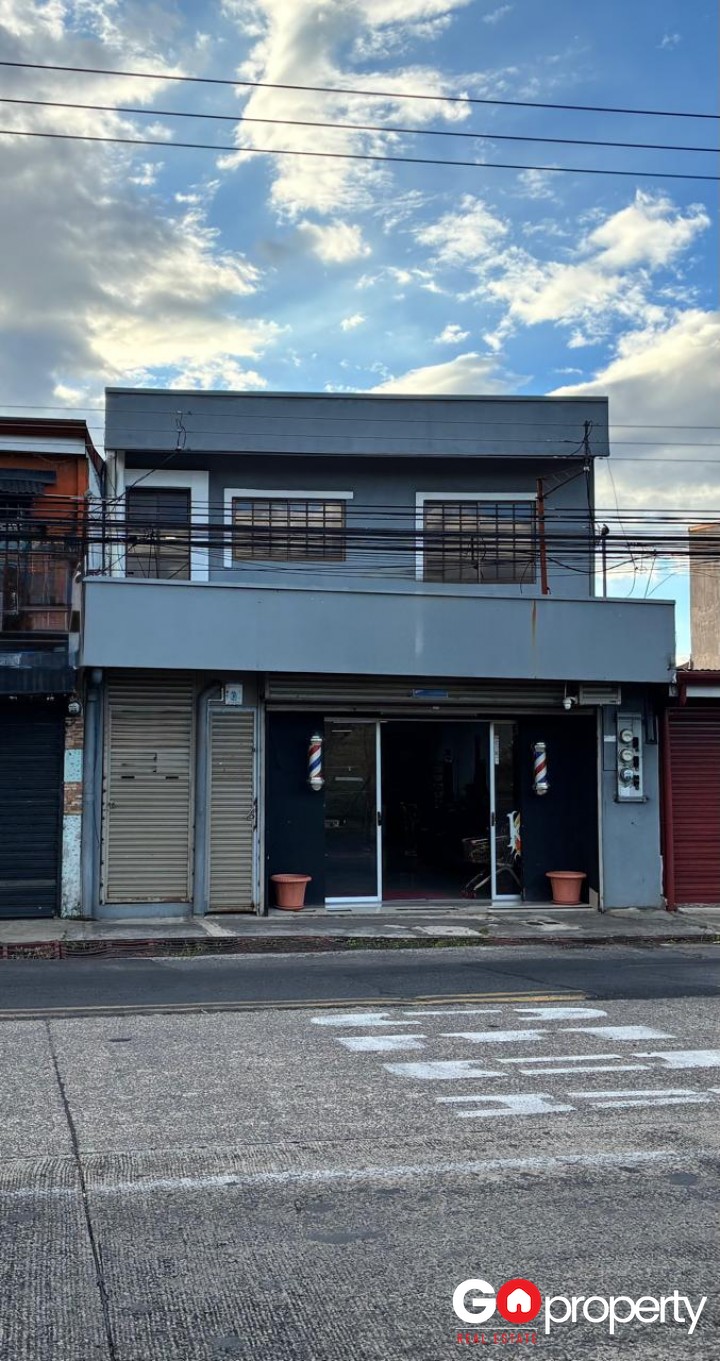 Venta de propiedad comercial con apartamentos-Aurora de Heredia 